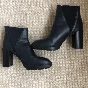 Aquatalia navy blue shoe boots